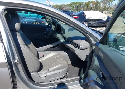 2022 Hyundai Elantra Sel from USA, damaged, VIN 5NPLM4AG8NH055312